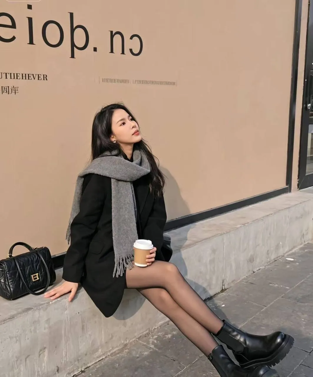 河南郑州高挑美女找包养-4