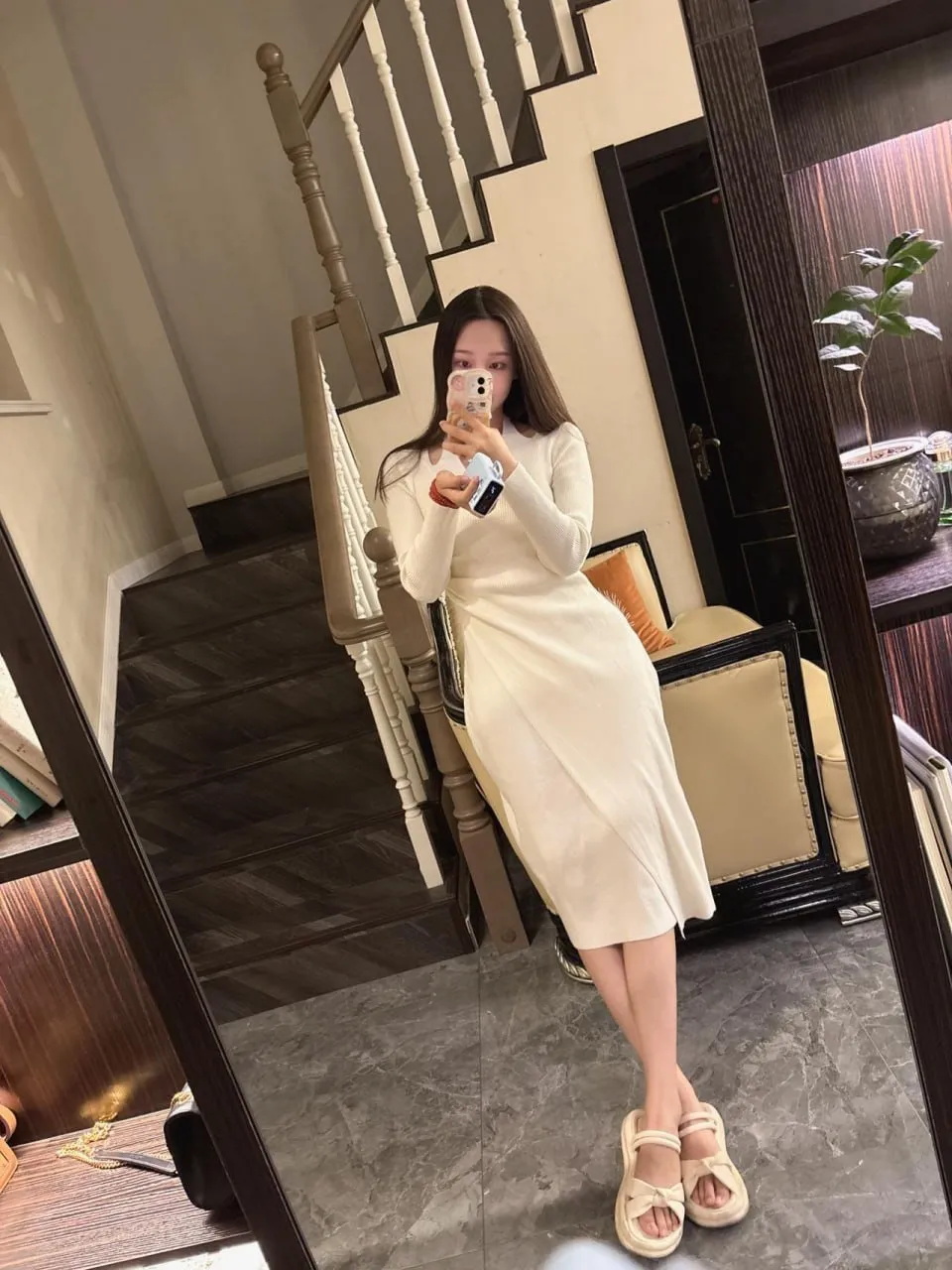 seeksugars-上海御姐范学生妹找包养，有哥哥看上的吗-3
