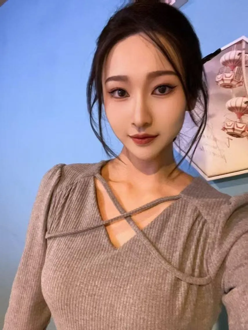 seeksugars-上海御姐范学生妹找包养，有哥哥看上的吗-6