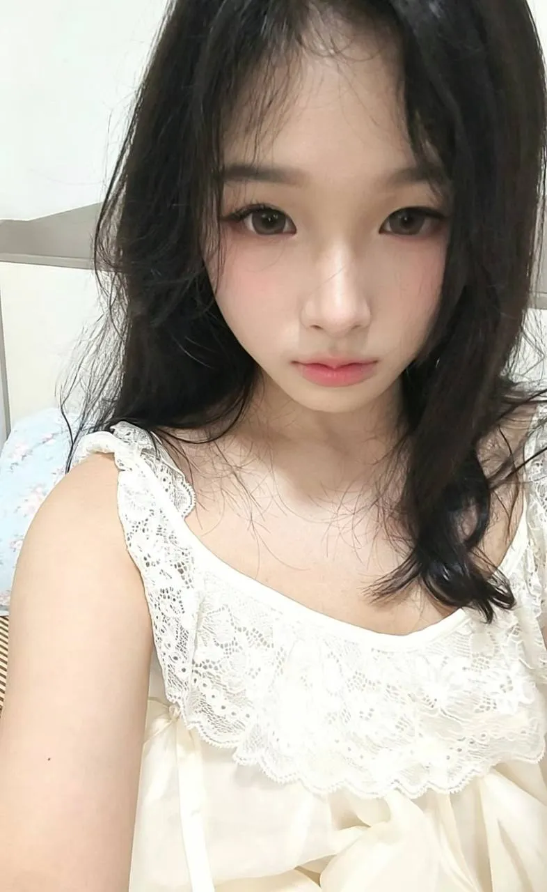 seeksugars_深圳清纯学生妹期待能有一个暖心大哥哥包养_02