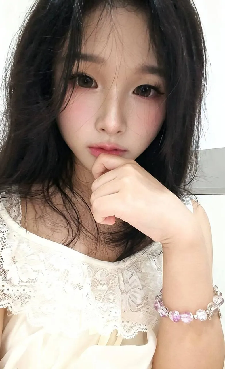 seeksugars_深圳清纯学生妹期待能有一个暖心大哥哥包养_03